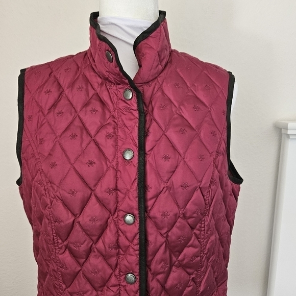 Eddie Bauer Nylon Goose Down Quilted Vest - Picture 2 of 14